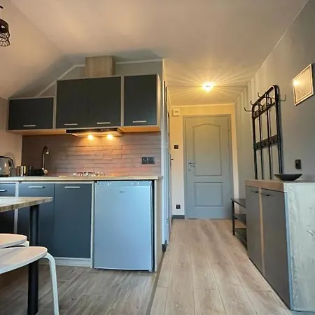 Pokoje, Na Wyspie Проживание в семье