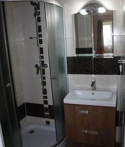 Pokoje, Na Wyspie Гданьск