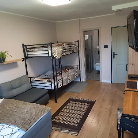 Pokoje, Na Wyspie Gdansk