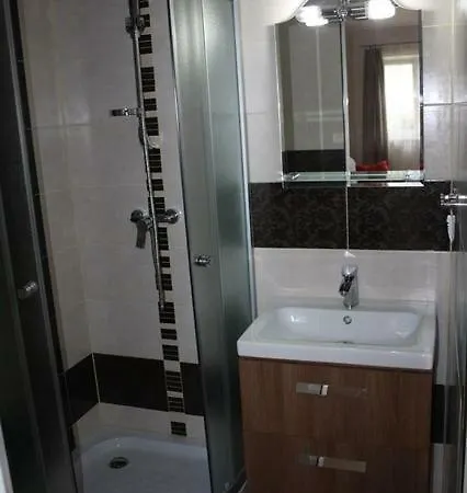 Pokoje, Na Wyspie Gdansk